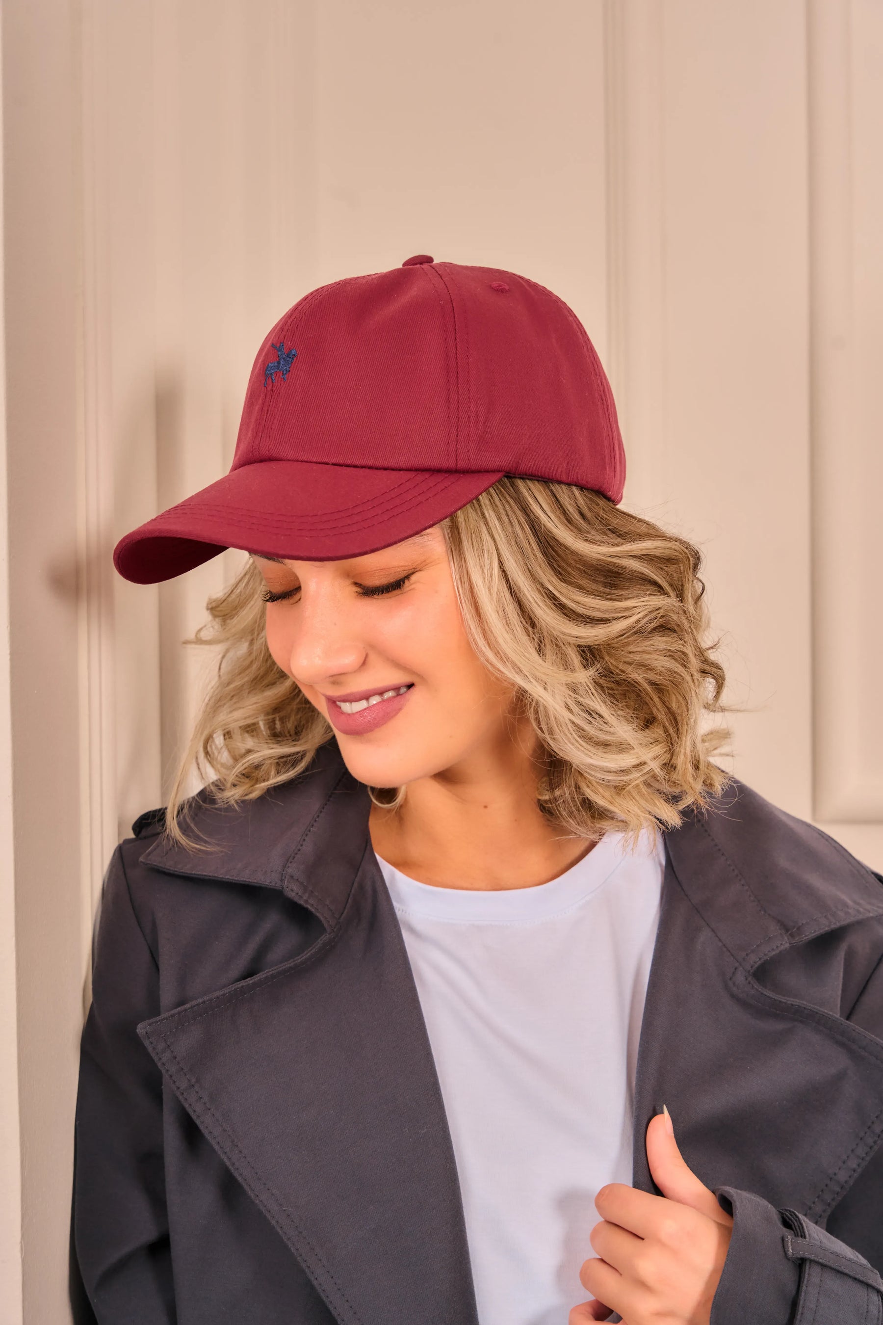 Gorra Basic Vinotinto