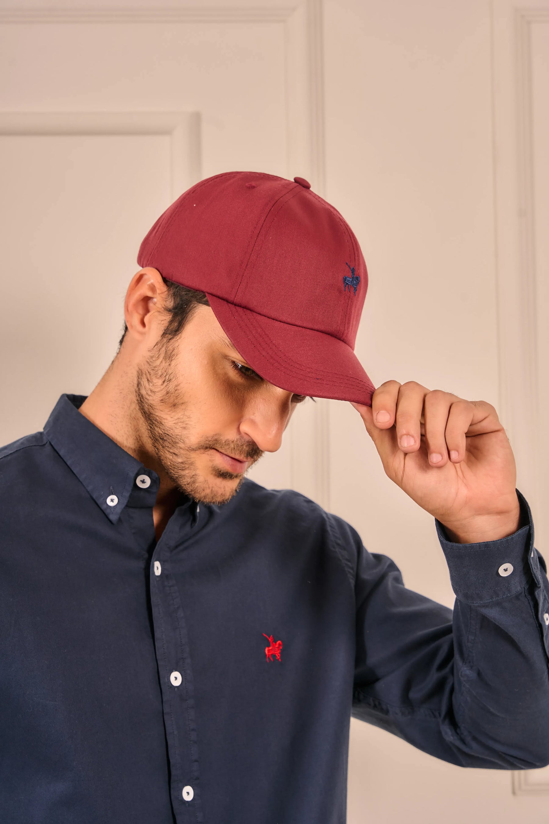 Gorra Basic Vinotinto