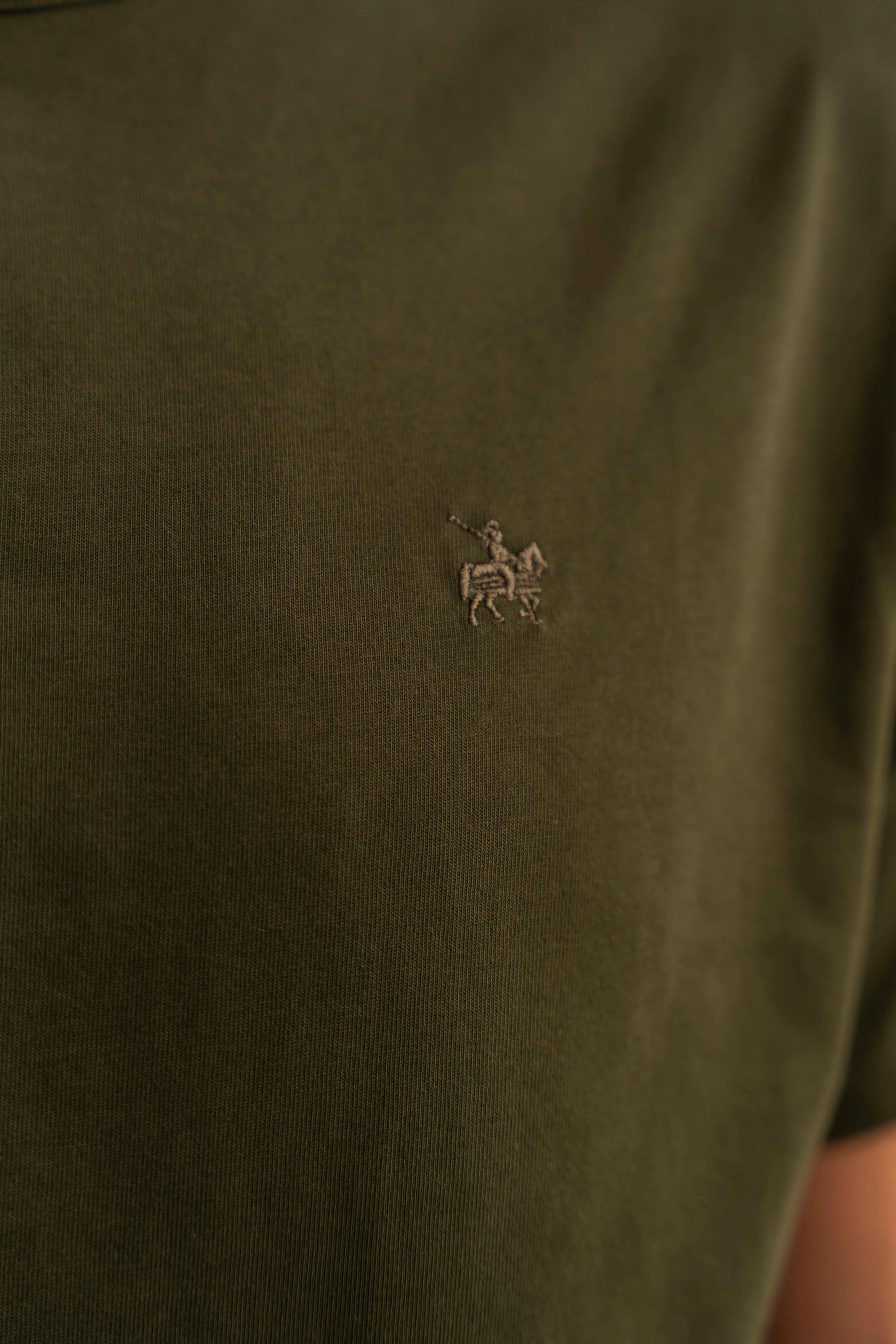 Camiseta Modern Professional Verde Militar