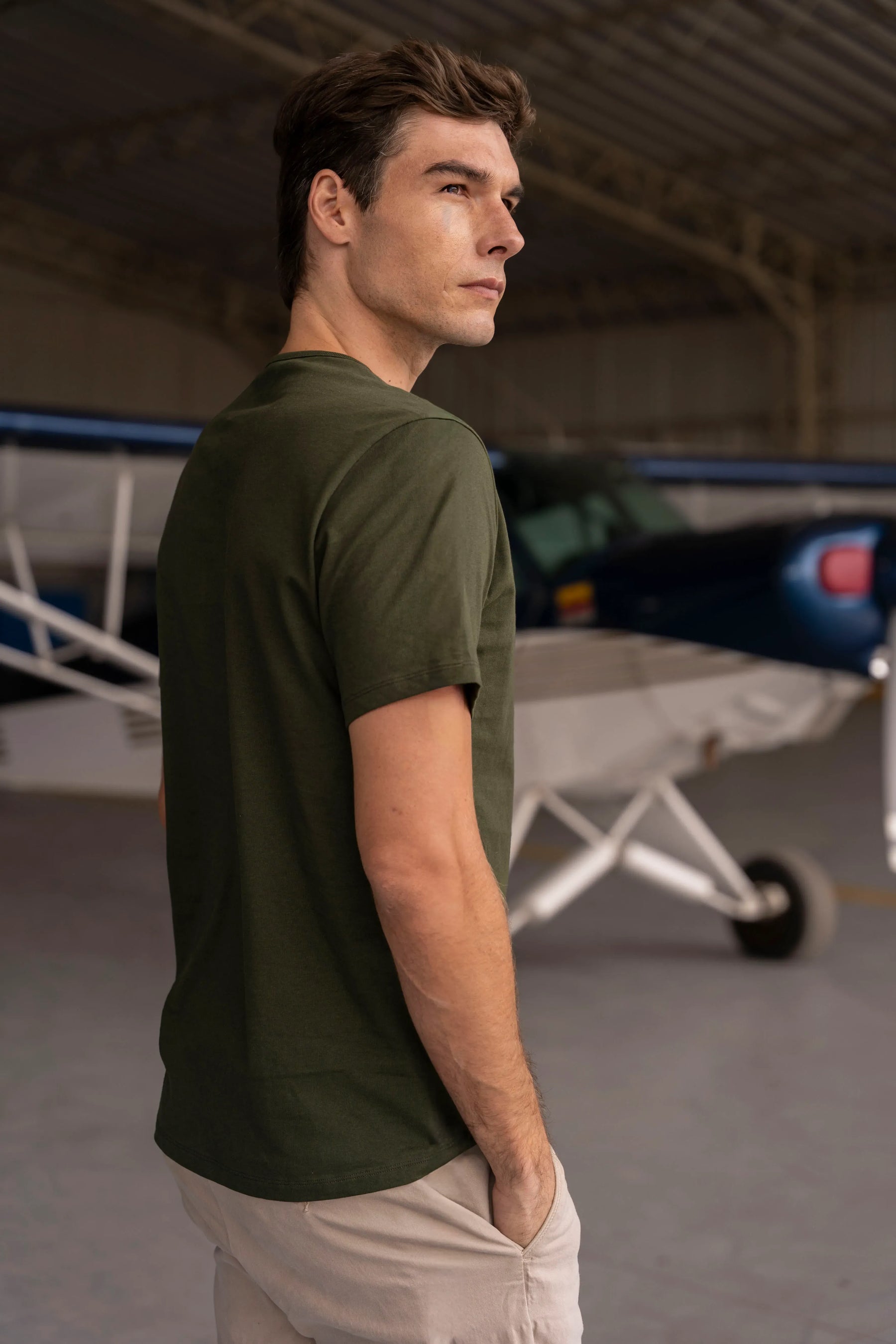 Camiseta Modern Professional Verde Militar
