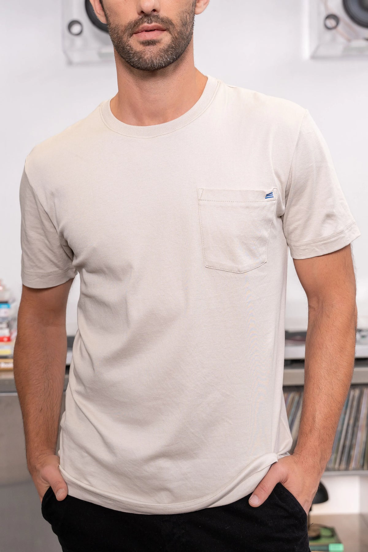 Camiseta Premium Hombre Arena