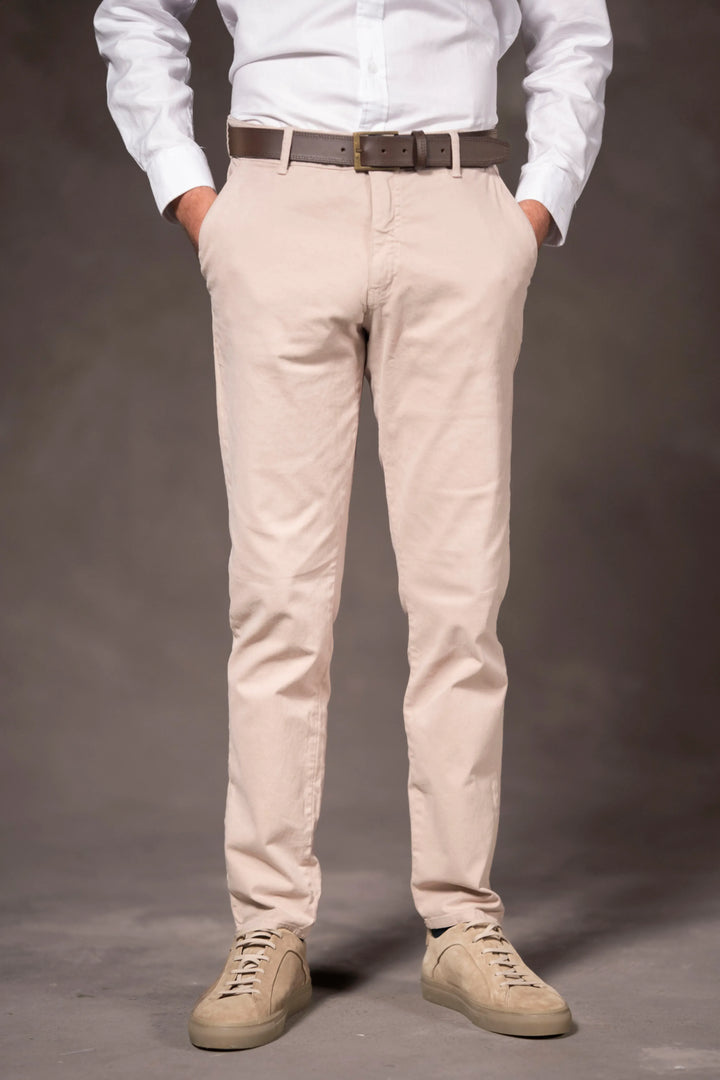 Pantalón Chino Taupe
