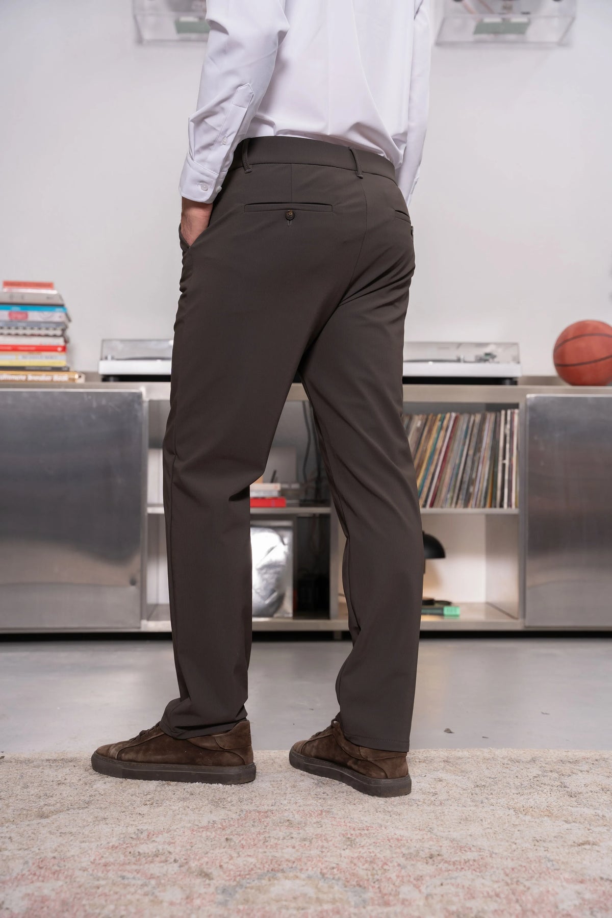 Pantalón Clean Fit Hombre Gris Oscuro