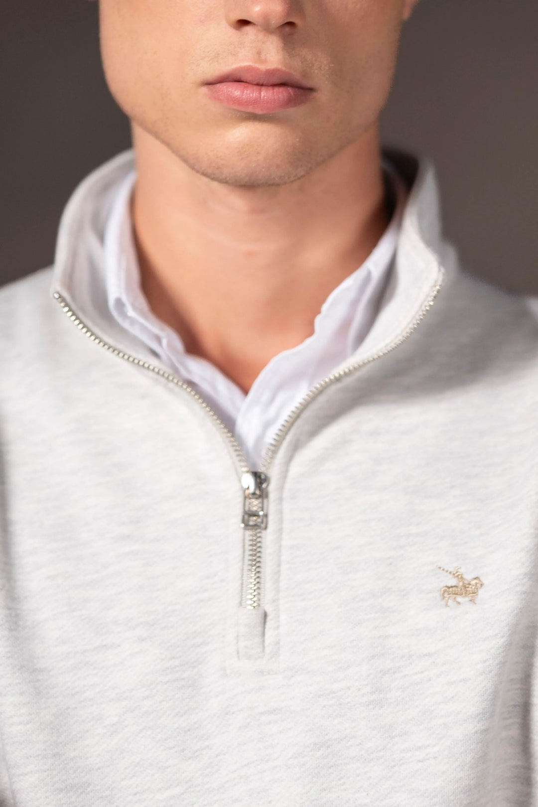 Suéter Halfzip Premium Hombre Arena