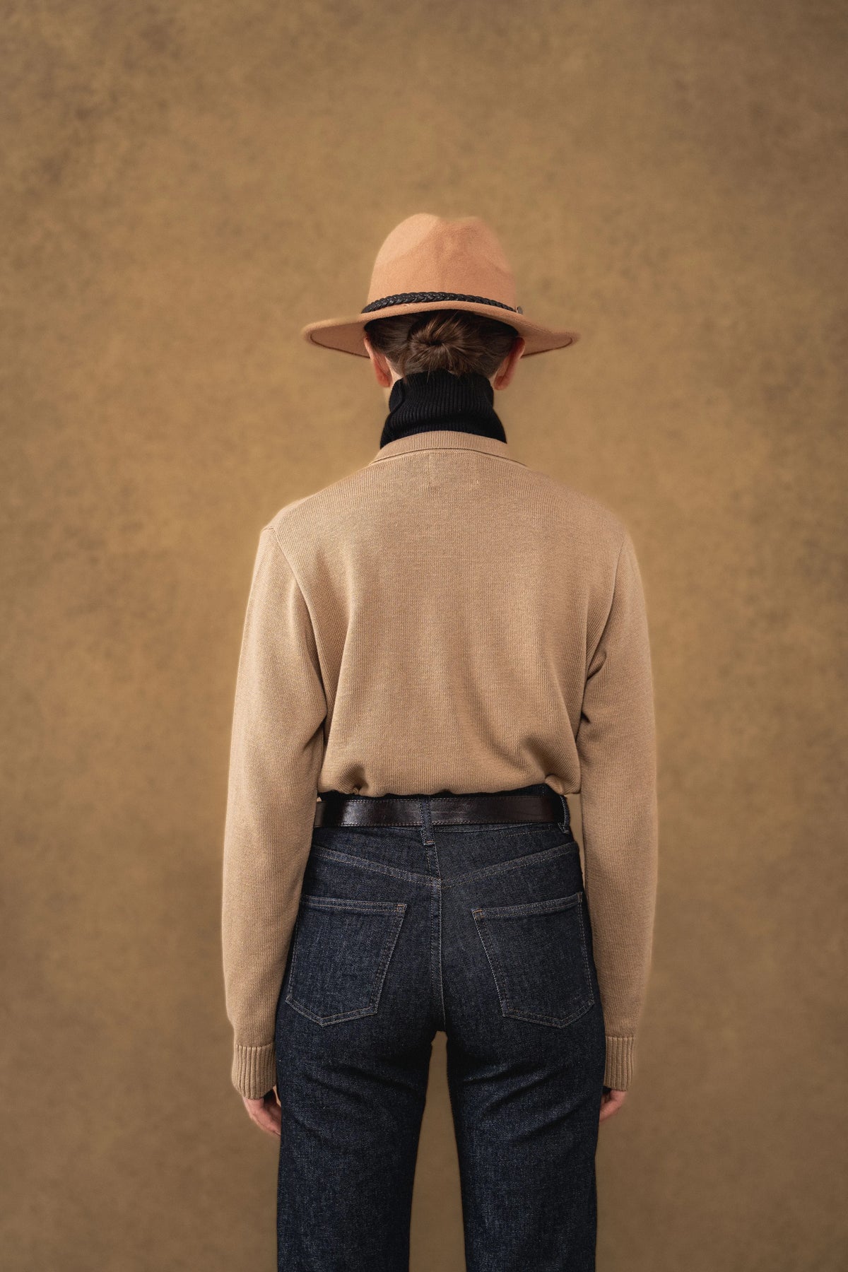 Sueter Laurel Mujer Camel
