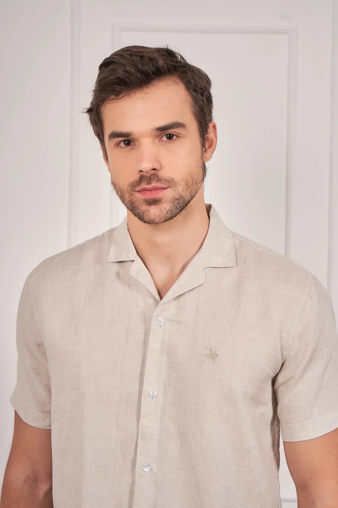 Camisa Resort Lino Hombre Arena
