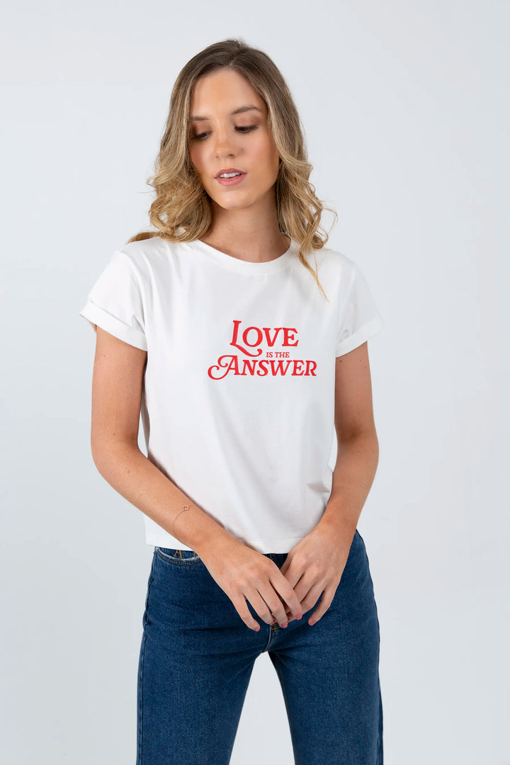 T Shirt Love Is The Answer Mujer Blanca