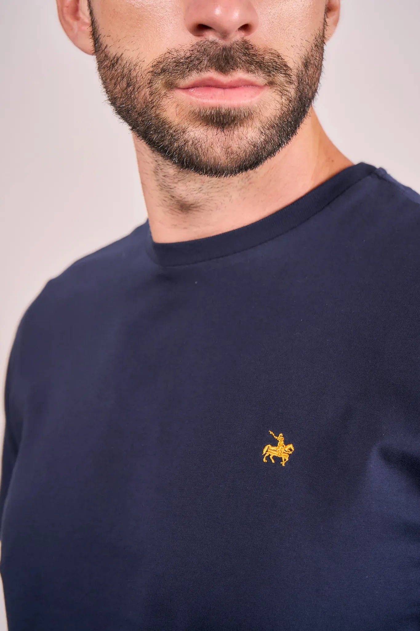 Camiseta Soft Hombre Azul Oscuro
