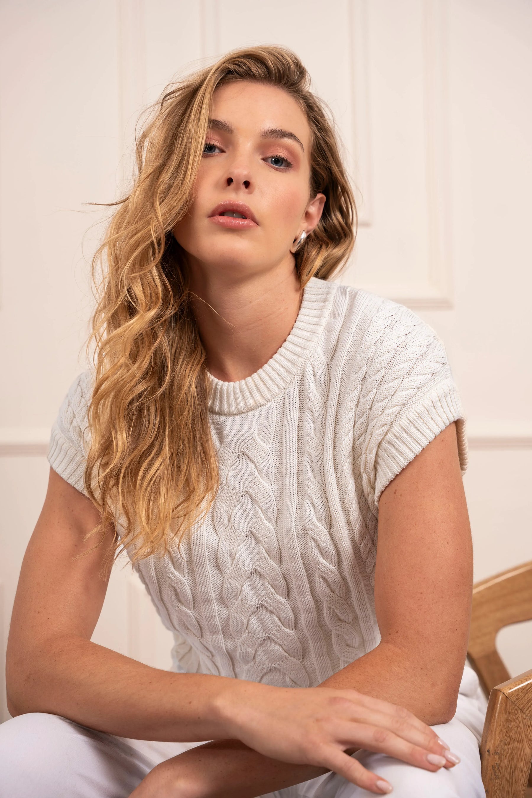 Sweater Vest Tulipan Blanco Mujer