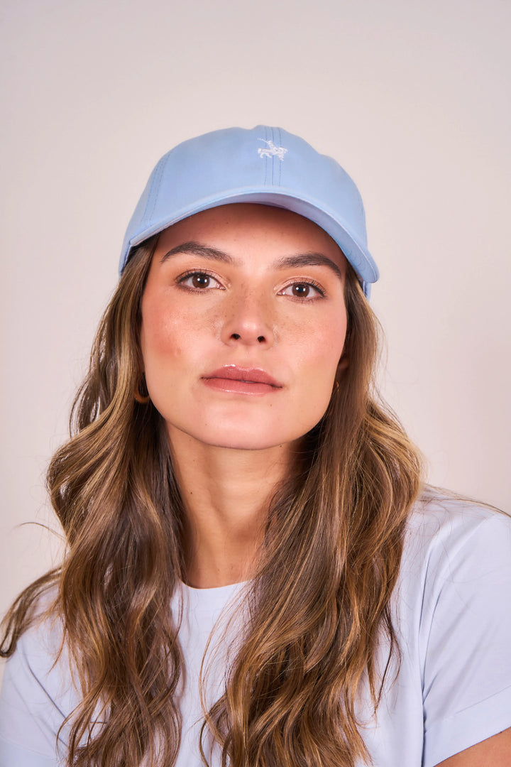 Gorra Basic Azul clara Bordado blanco