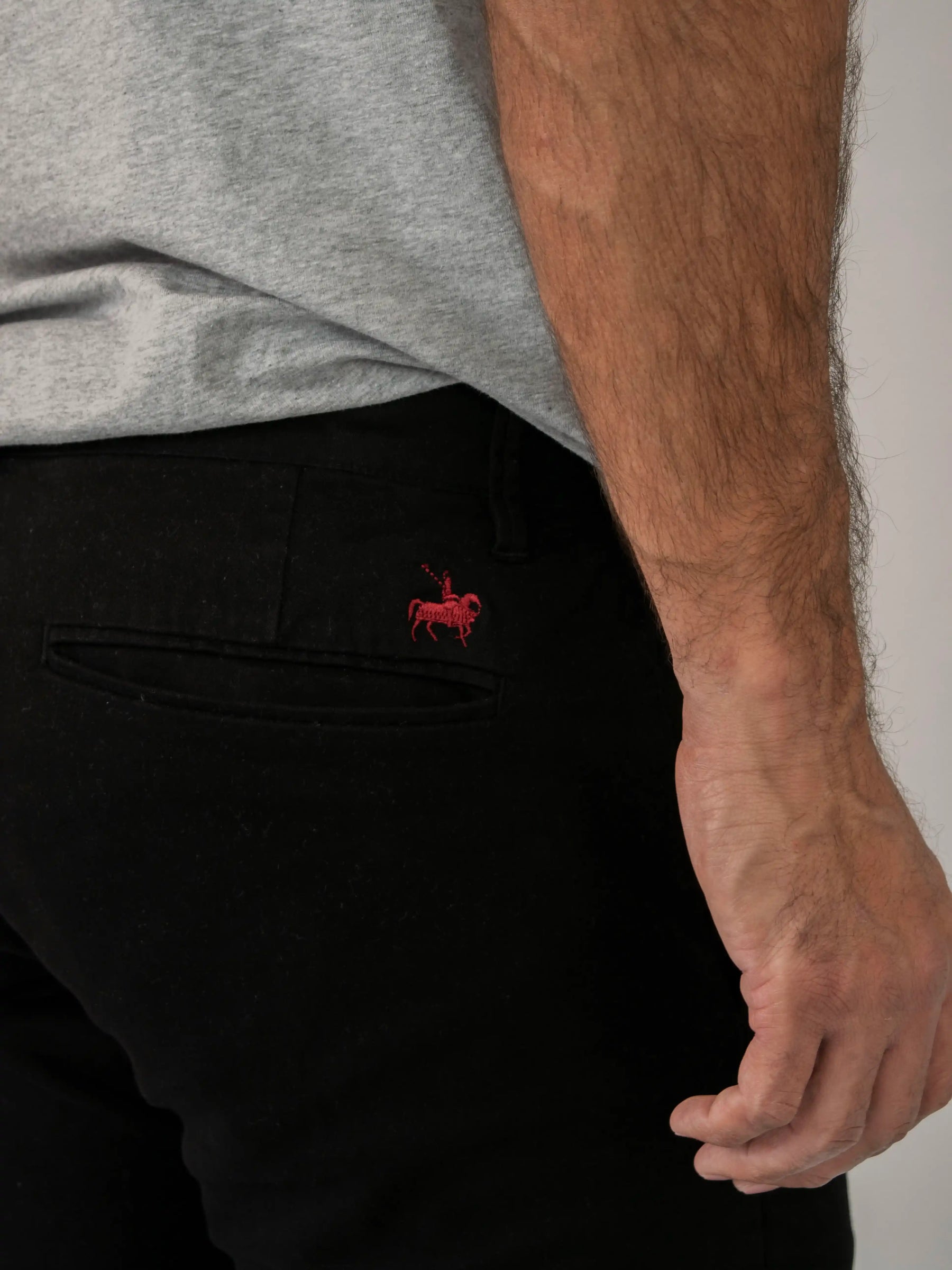 Pantalón Chino Negro