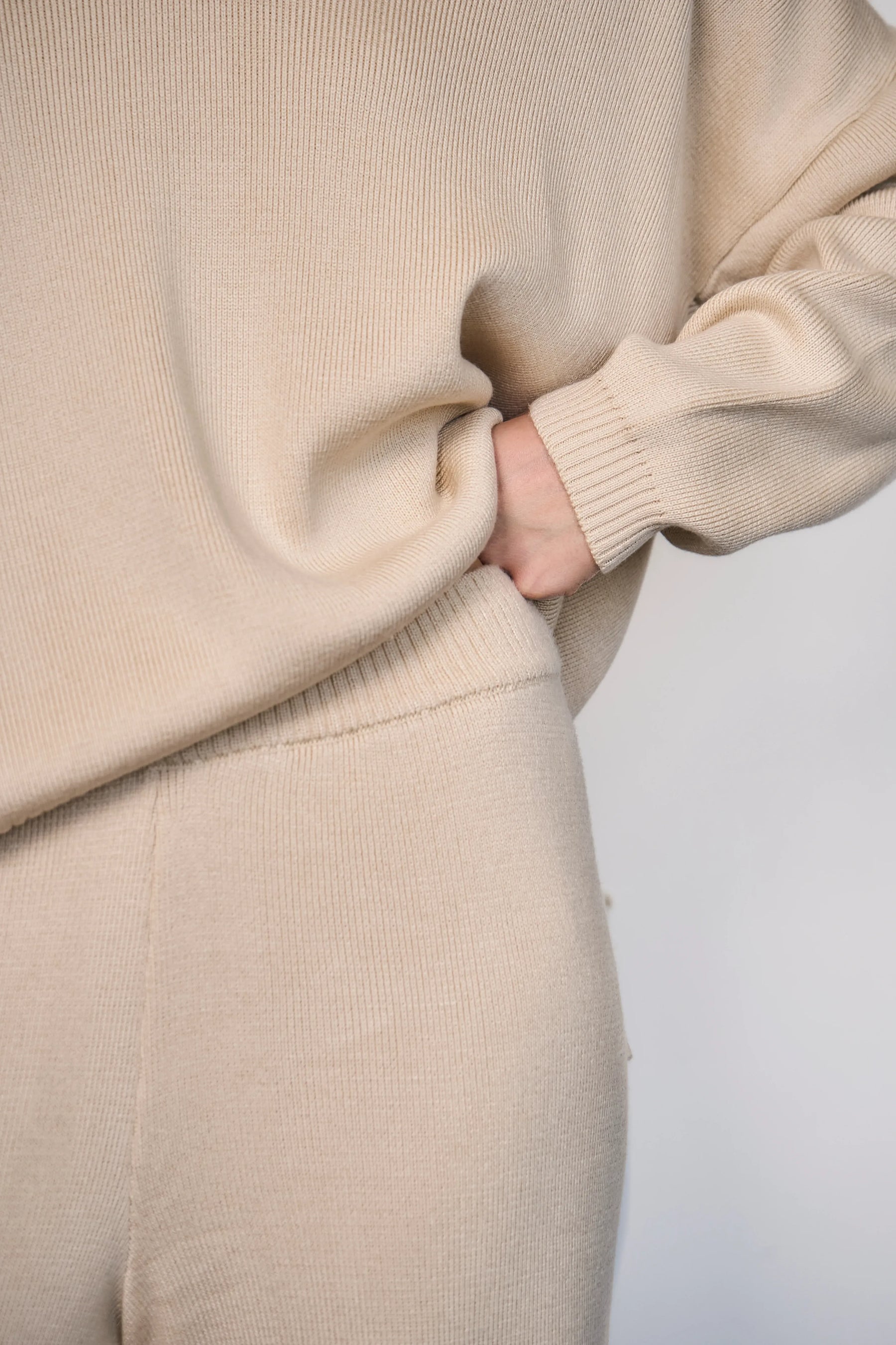 Pantalón Tejido Latte