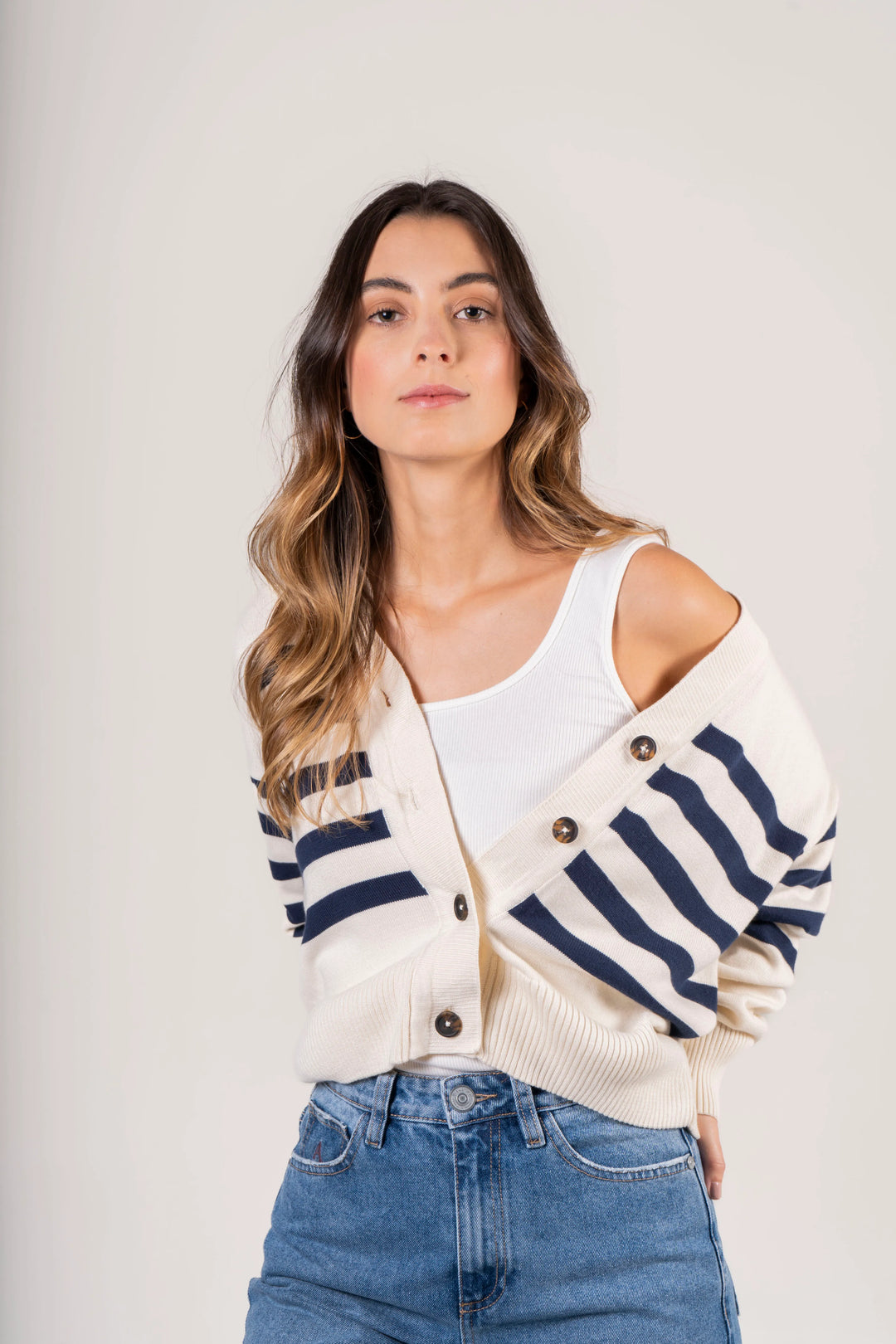 Suéter Cardigan Mujer Hueso