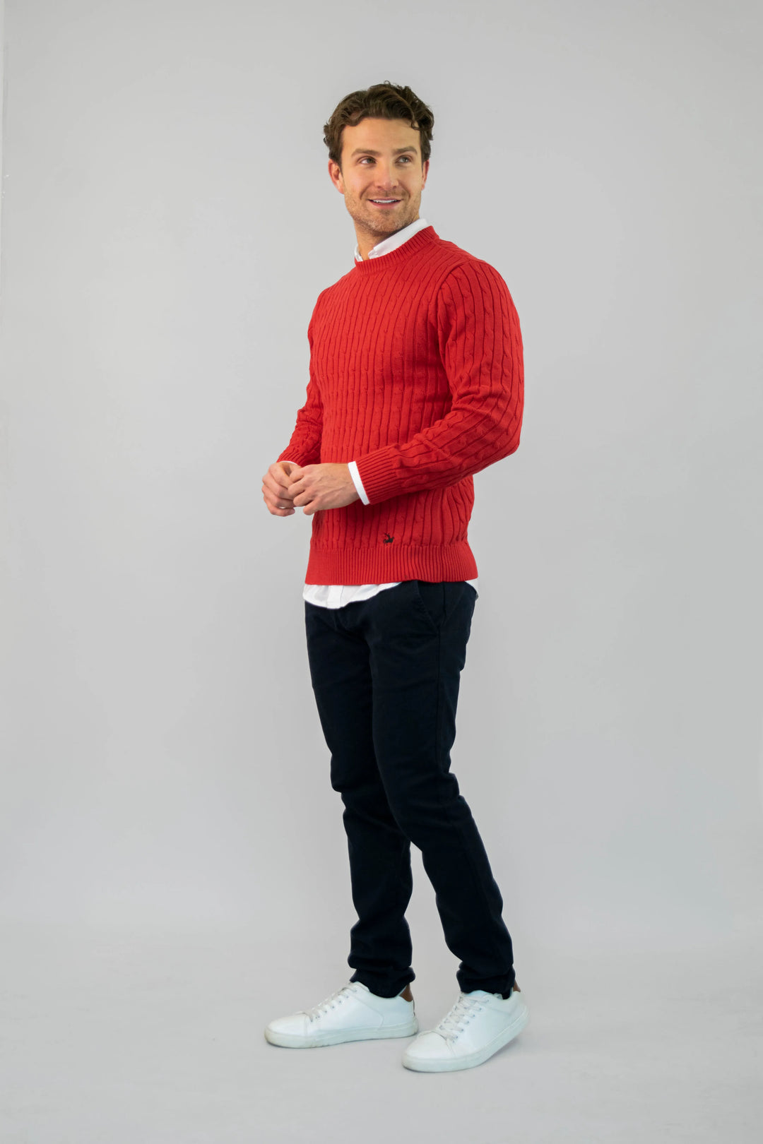 Suéter trenzado cuello redondo Hombre Rojo