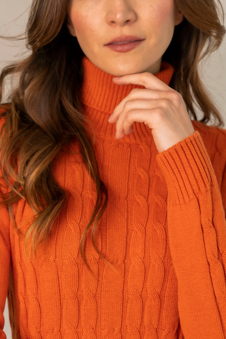 Suéter trenzado cuello tortuga Mujer Naranja